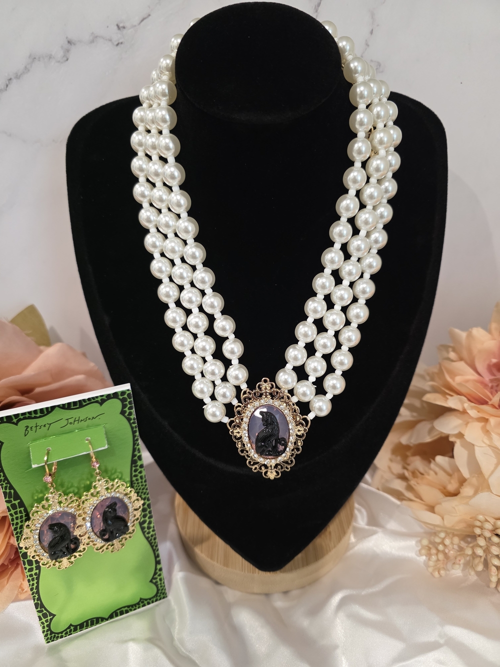 Betsey Johnson White Pearl Triple-Strand Cameo Necklace with Matching Earrings